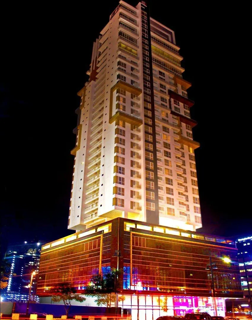 Hailey And Meagan'S Nook At F1 Hotel Manila Residential Suite At Bgc Near St Luke'S Taguig 4*,  Philippinen